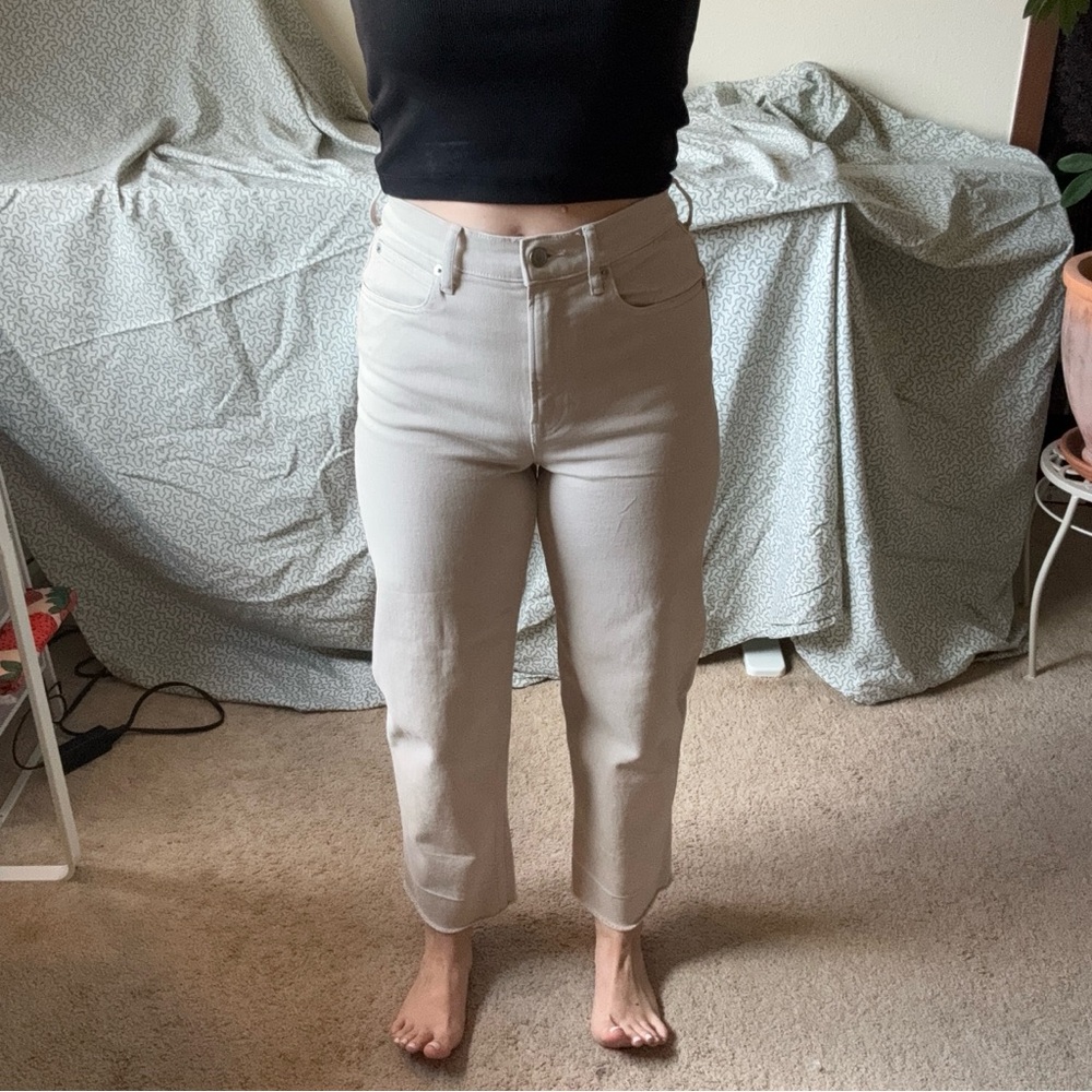 Everlane Women's Cropped Beige Jeans